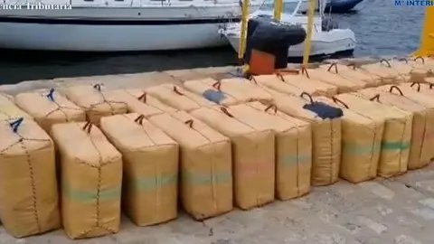 Droga incautada en una operaci&oacute;n contra el narcotr&aacute;fico de la Guardia Civil / Imagen de archivo