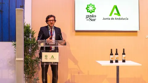 Antonio Izquierdo, secretaria general de la DOP Condado de Huelva