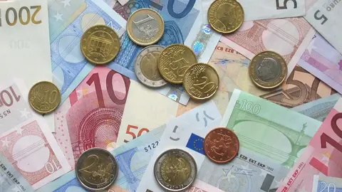 El ayamontino ten&iacute;a una deuda de m&aacute;s de 92.000 euros. Imagen de Welcome to All ! ツ en Pixabay