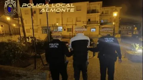 Detenido en Almonte por un presunto delito de violencia de g&eacute;nero