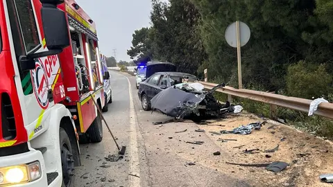 Accidente en la A-494, Moguer. Foto: Consorcio de Bomberos de Huelva