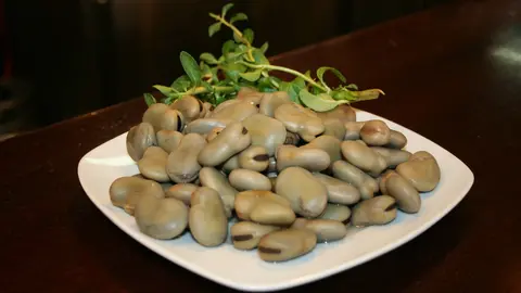 Plato de habas con poleo