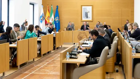 Celebrado el pleno de abril de la Diputaci&oacute;n de Huelva