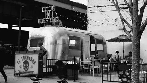 Foodtruck. Imagen de Eric ROLLAND en Pixabay