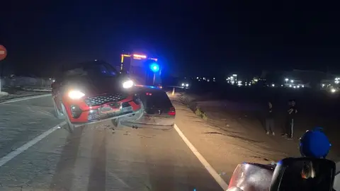 Accidente entre dos veh&iacute;culos en la A-461. Foto: Bomberos del Consorcio
