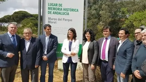 Imagen de archivo de la inauguraci&oacute;n del Parque de Moret como Lugar de Memoria Hist&oacute;rica, 2016. Fuente: Imagen de archivo