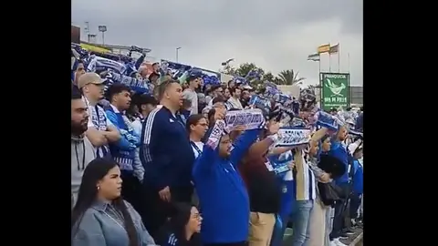 Minuto de silencio en recuerdo de la joven hija de Jos&eacute; Antonio Cabrera. V&iacute;deo: @jcabram