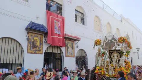 Salida de la Hermandad del Roc&iacute;o de Ayamonte. Foto: Ayuntamiento de Ayamonte