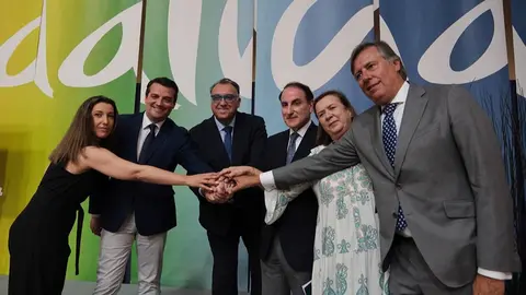 Encuentro celebrado entre Junta, FAMP y CEA.