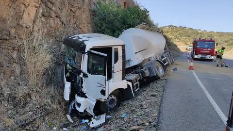 As&iacute; qued&oacute; el cami&oacute;n tras el accidente