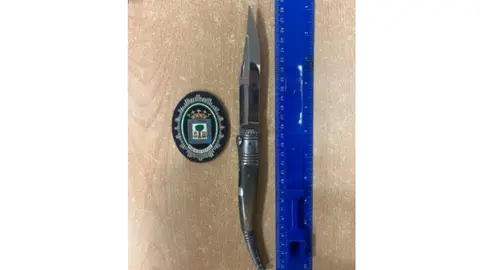Navaja interceptada a un menor. Foto: Polic&iacute;a Local de Huelva
