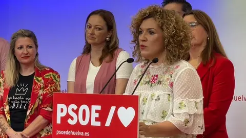 Mar&iacute;a Eugenia Lim&oacute;n durante una reciente rueda de prensa en la sede socialista.