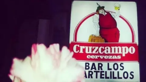 El 18 de junio de 1974, el Bar Los Cuartelillos, hac&iacute;a su segunda reapertura tras la primera en 1957. Fuente: Facebook de Juan Antonio P&eacute;rez