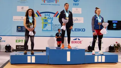 Luc&iacute;a Gonz&aacute;lez, levantadora onubense, campeona de Europa. Fuente: Imagen de archivo