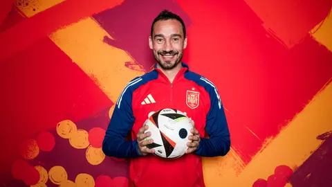 Pablo Amo, uno de los culpables del reciente &eacute;xito de la selecci&oacute;n espa&ntilde;ola. Fuente: Twitter de JPVMN