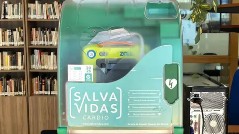 Desfibrilador en el Centro Activo de Islantilla.