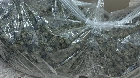 Material incautado en Bollullos. Fuente: Ayto de Bollullos Par del Condado.