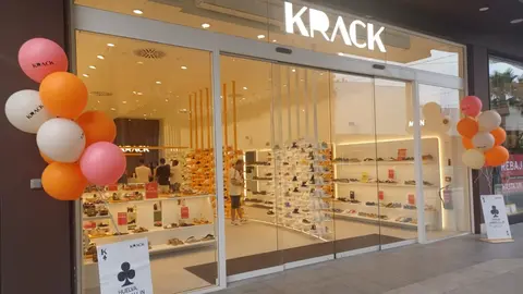 Krack abre sus puertas en el Centro Comercial Holea