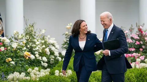 Biden pasea con Harrys