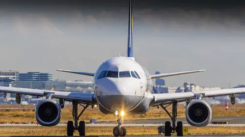 Imagen de un avi&oacute;n