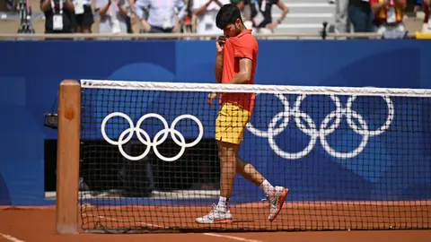 Plata ol&iacute;mpica para Carlos Alcaraz, tras caer en dos sets que se fueron al Tie Break con Nole. Fuente: Twitter Carlos Alcaraz