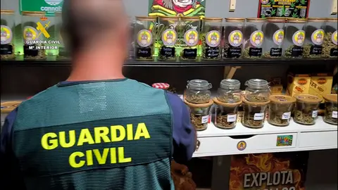 La Guardia Civil detiene a cuatro personas en Ayamonte por un delito contra la Salud P&uacute;blica
