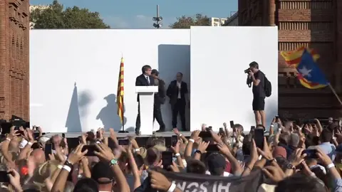 Puigdemont interviene en un acto hoy en Barcelona