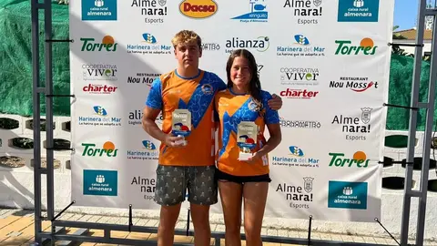 Aitana y Cristian en la Traves&iacute;a de Almenara