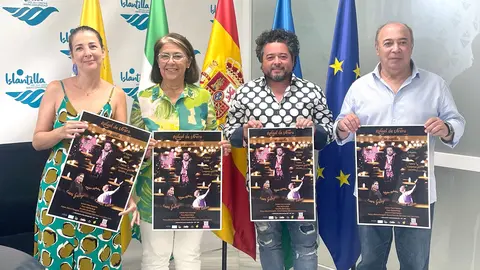 Presentaci&oacute;n del espect&aacute;culo 'En Capilla'