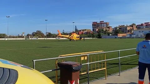 Helic&oacute;ptero del 061 en Matalasca&ntilde;as