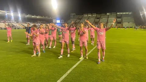 CR&Oacute;NICA: AD M&eacute;rida 3 - 3 Recreativo de Huelva: El Decano obra el milagro