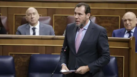 Puente comparece en el Congreso