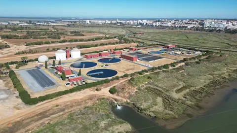 Vista a&eacute;rea  de la depuradora de Huelva
