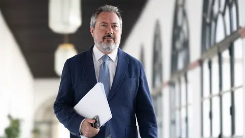 Juan Espadas aspira a la reelecci&oacute;n como secretario general