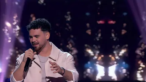 Diego Garc&iacute;a Cala&ntilde;as La Voz