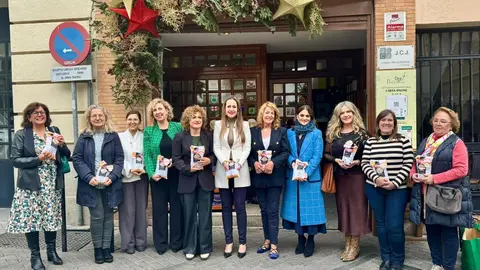 Participantes en el puchero tradicional