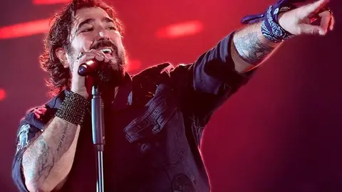 Antonio Orozco durante un concierto