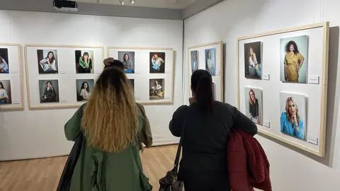 Exposici&oacute;n 'Pioneras', de Paco Gil | APH