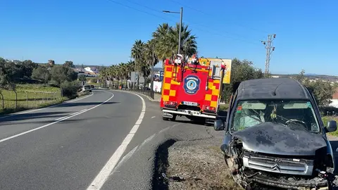 Accidente a la entrada de Puebla de Guzm&aacute;n