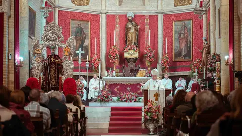 D. Jos&eacute; Vilaplana durante la celebraci&oacute;n en la Parroquia de San Antonio Abad de Trigueros | Ayuntamiento de Trigueros