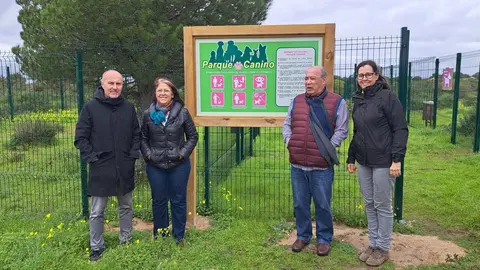 Inauguraci&oacute;n del parque canino de Islantilla