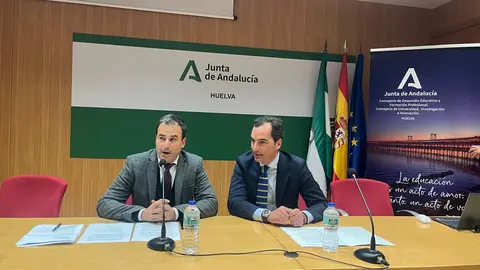 El delegado Carlos Soriano participa en el Desayuno Dualiza | Junta