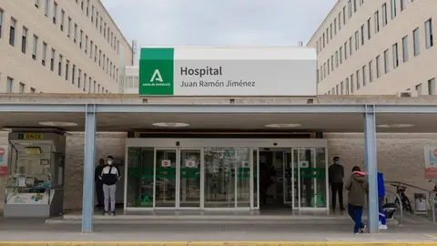 Imagen del Hospital Juan Ram&oacute;n Jim&eacute;nez. Fuente: Imagen de archivo