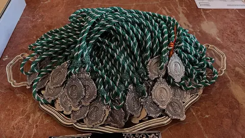 Medallas de la Hermandad Matriz de Almonte