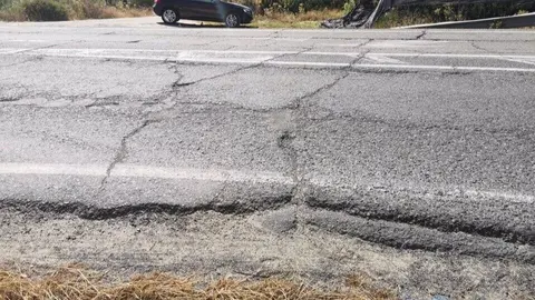 Estado de una carretera onubense. Foto: Fran Rivera