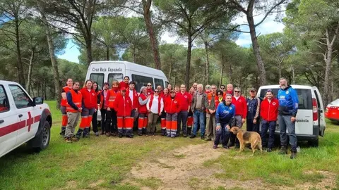 Simulacro de rescate en el pinar con la colaboraci&oacute;n de Cruz Roja. Fuente: Ayuntamiento de Cartaya