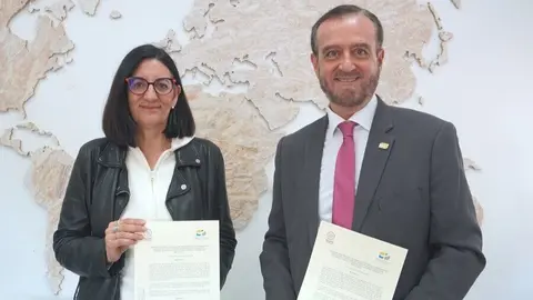 Firma del Convenio | UHU