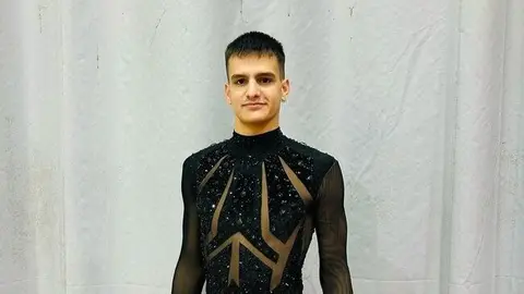 Jes&uacute;s Casado, gimnasta del Club R&iacute;tmico Colombino
