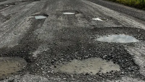 As&iacute; se encuentra la carretera de Minas de Herrer&iacute;as
