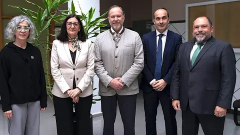 Caja Rural y la UHU otorgar&aacute;n 110 becas el pr&oacute;ximo curso